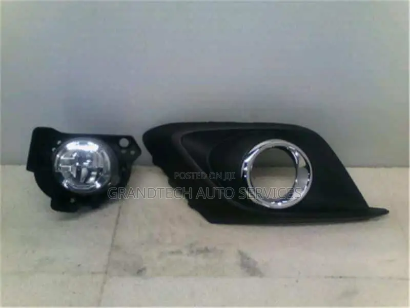 Mazda Axela Foglights and Covers Complete Set