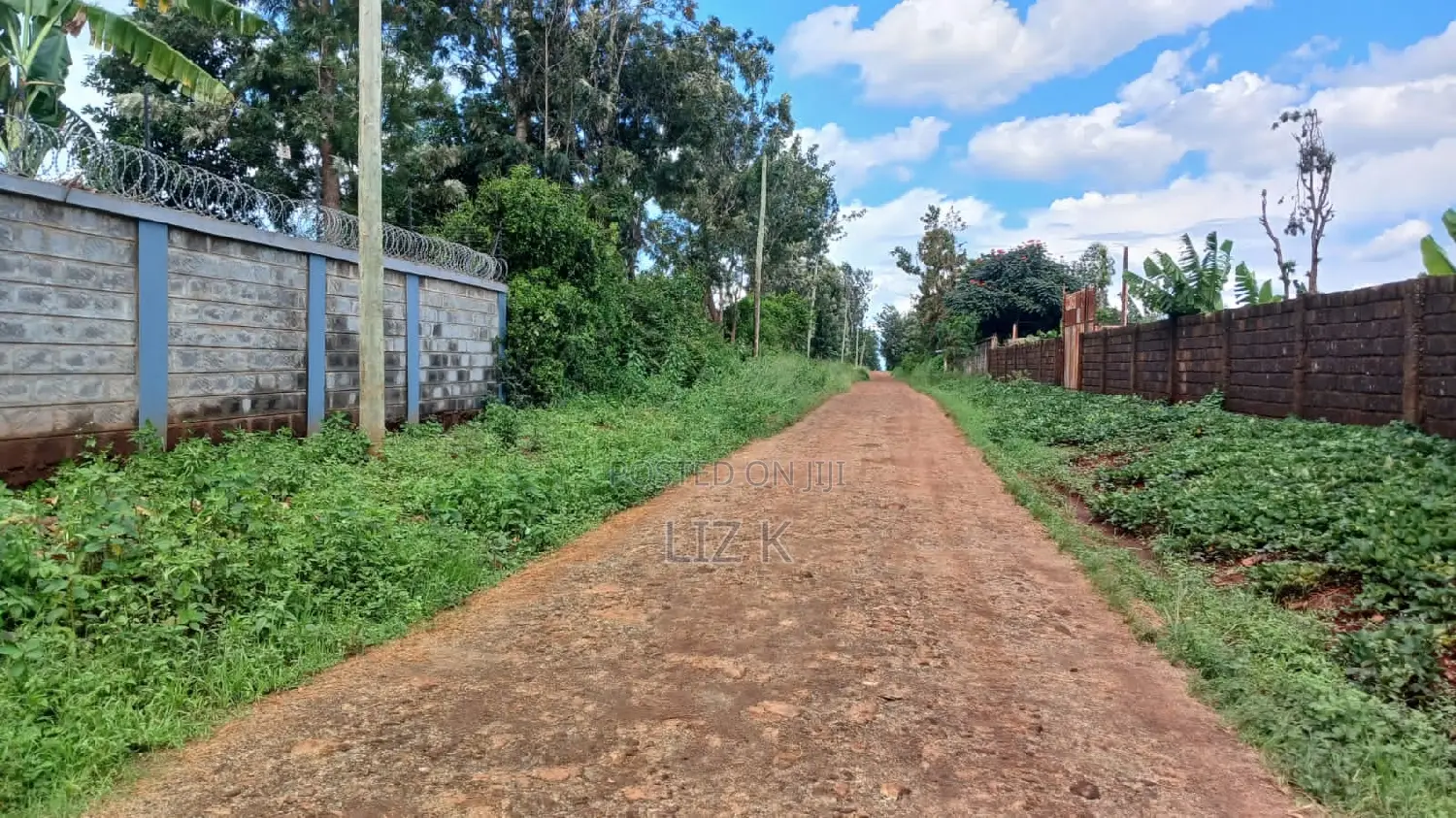 50x100 Plots in a Gated Community