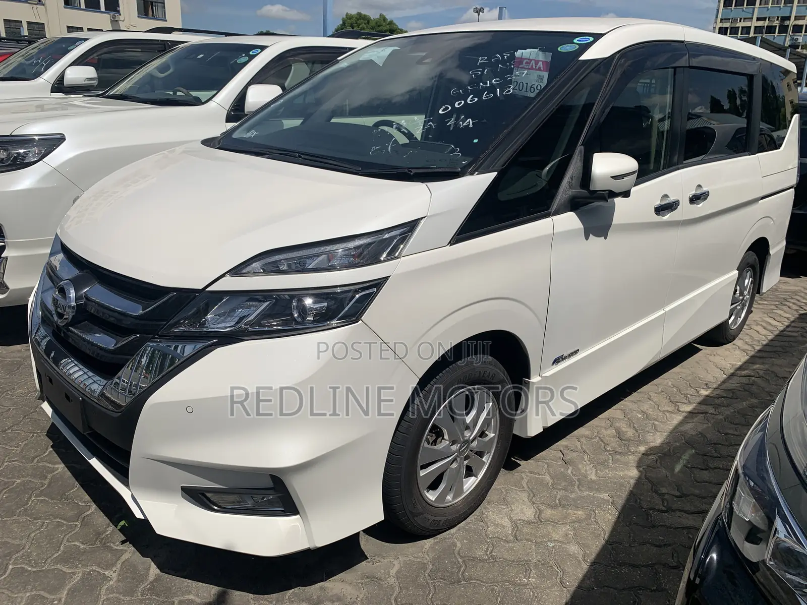 Nissan Serena 2017 White