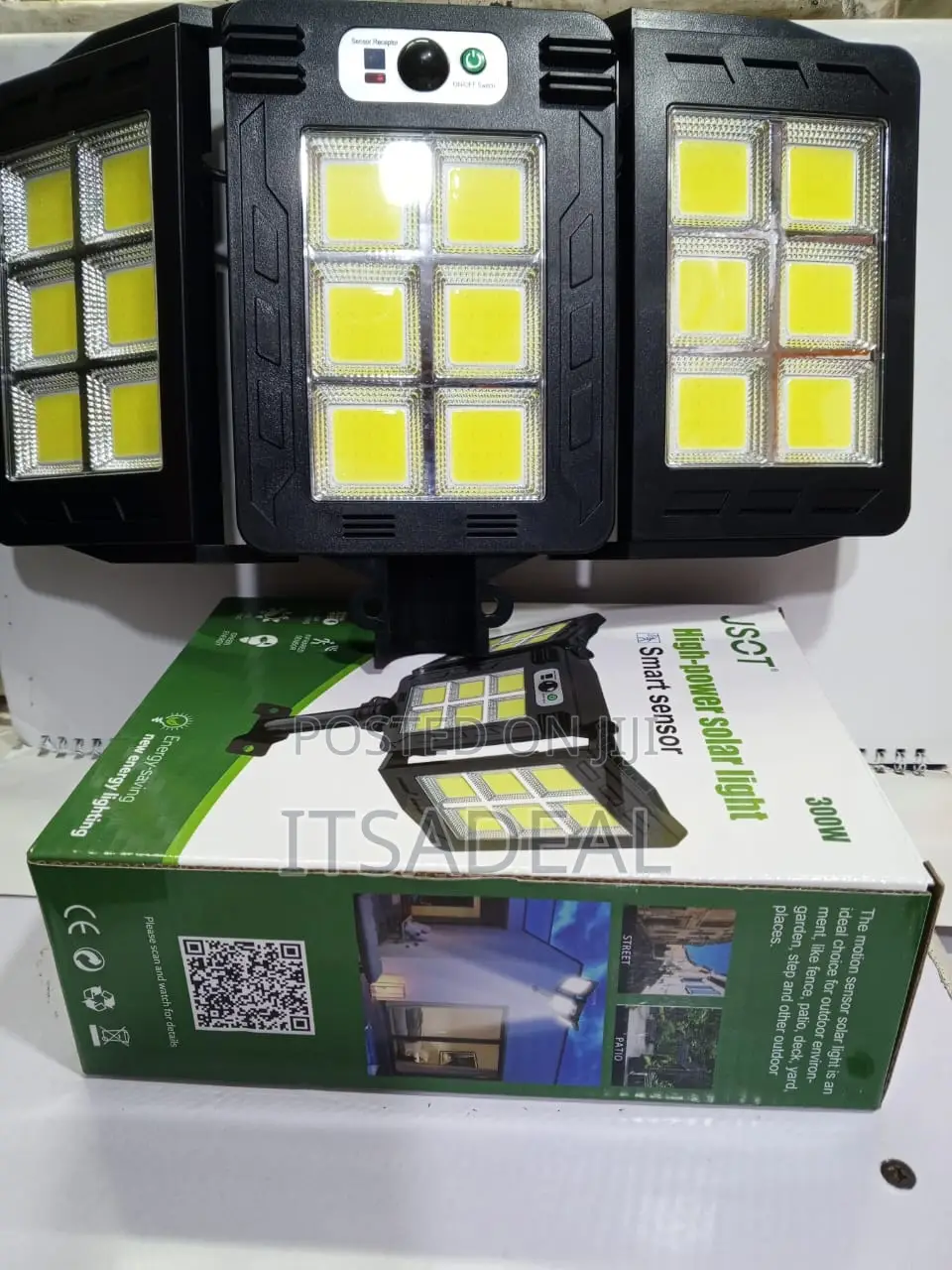 300W High-Power Solar Light With Smart Sensor