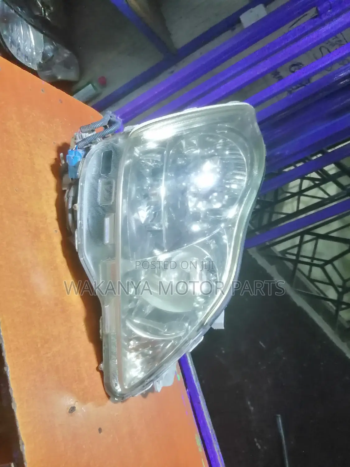 Toyota Crown 313 Model 2005/2006 XENON HEAD LAMP