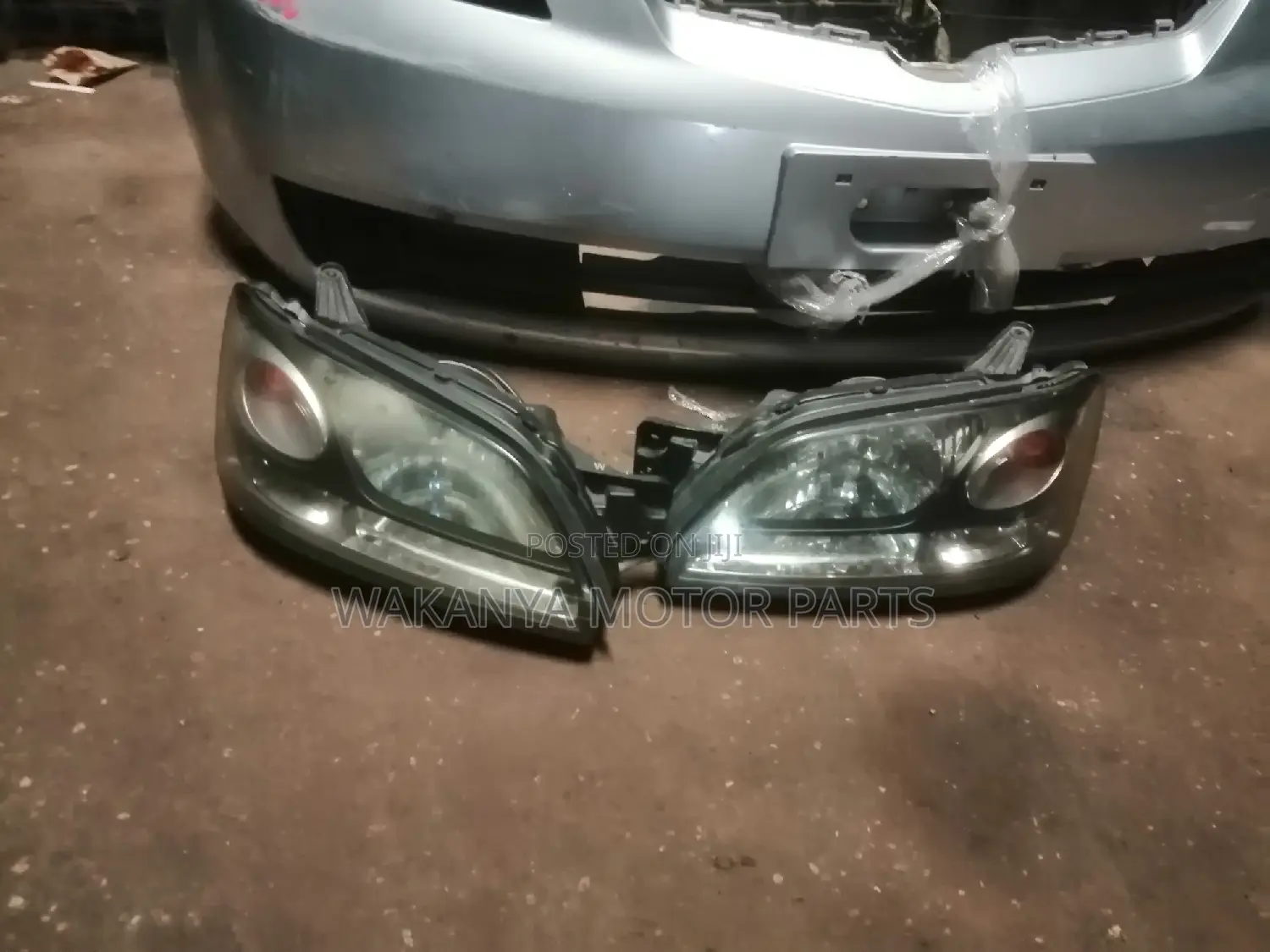 Subaru Legacy Bh5 2000/2003 Non Xenon Head Lamp, EX Japan