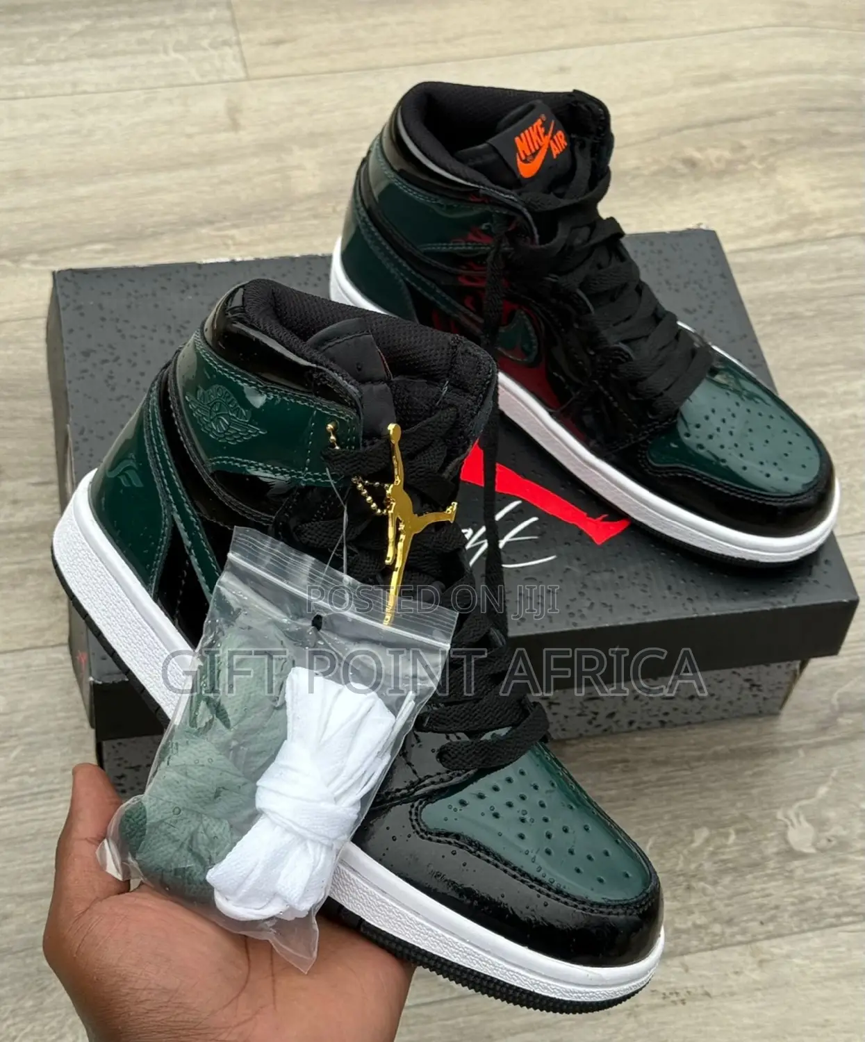 Nike Air Jordan 1 High Sneakers