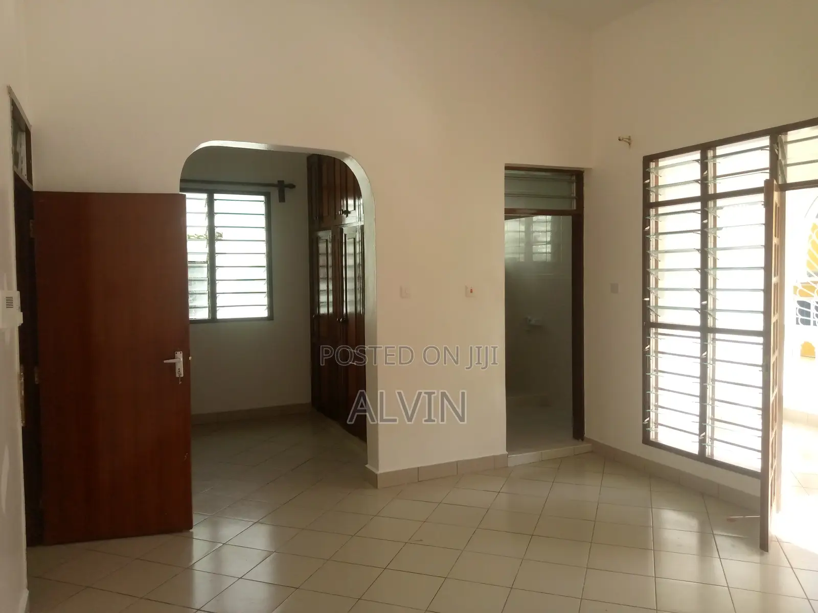 4bdrm Maisonette in Nyali for sale