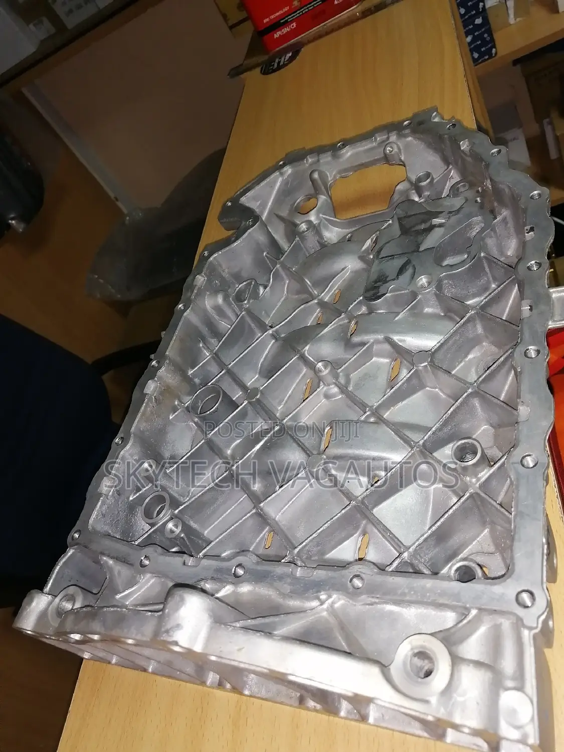 Volkswagen Tiguan Upper Oil Sump
