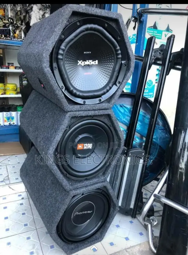 SONY Xplode Bass Speaker 1800watts.