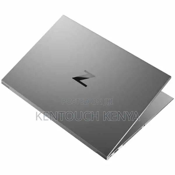 Laptop HP ZBook Firefly G8 16GB Intel Core I7 SSD 512GB