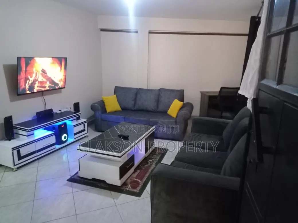 4bdrm Townhouse / Terrace in Ngongroad, Kilimani for rent
