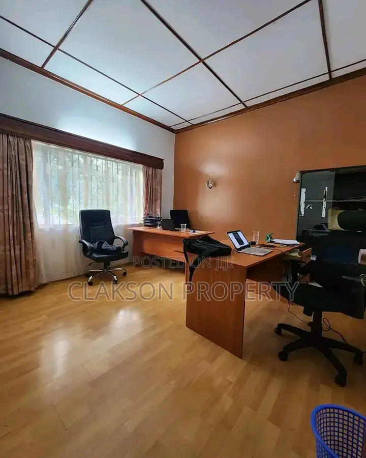 4bdrm Townhouse / Terrace in Ngongroad, Kilimani for rent