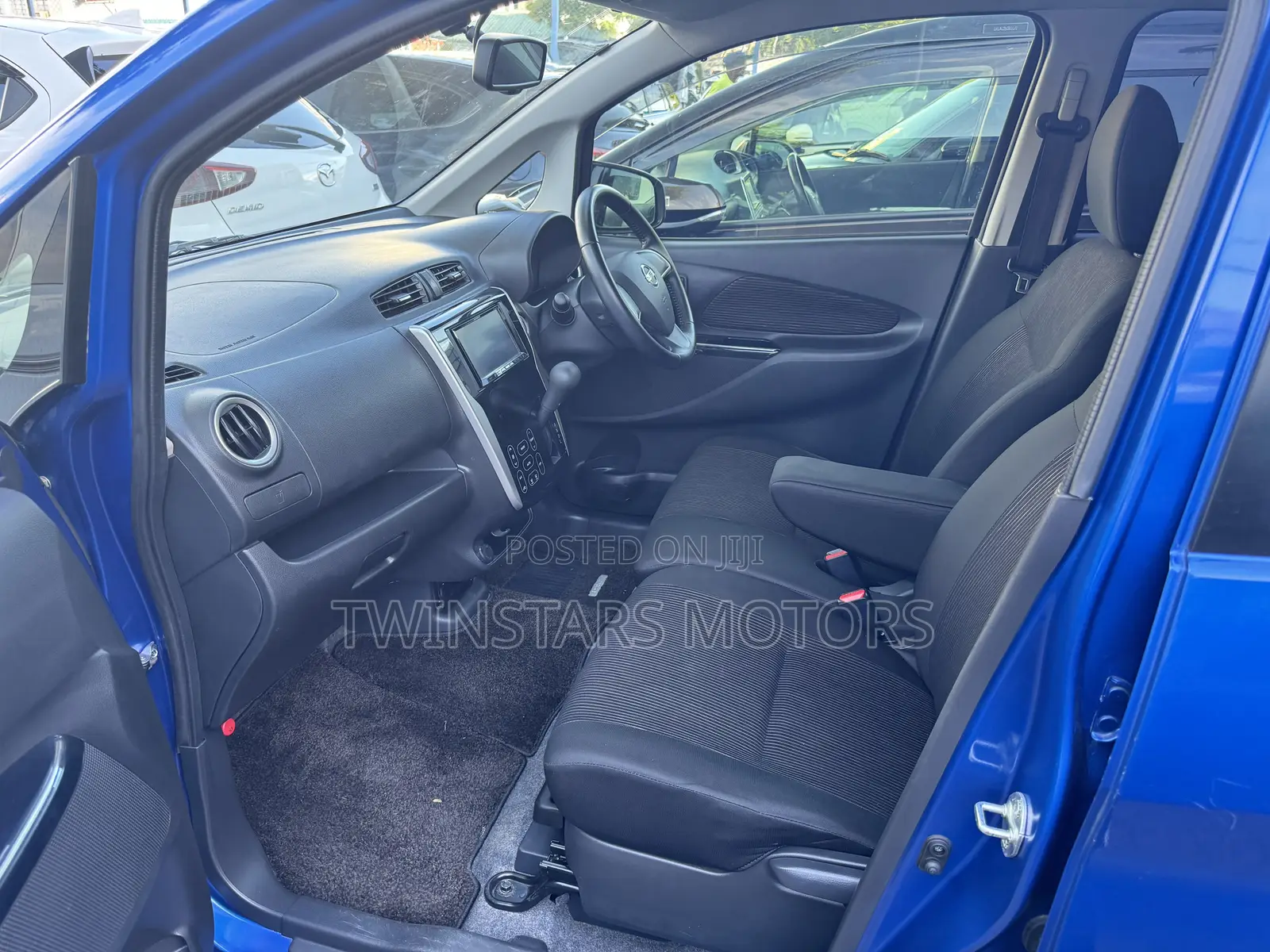 Nissan Dayz Highway Star G 2017 Blue