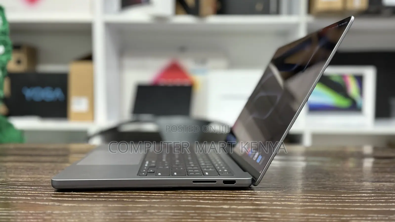 Laptop Apple MacBook Pro 2023 M3 14-Inch 8GB Apple M3 SSD 512GB