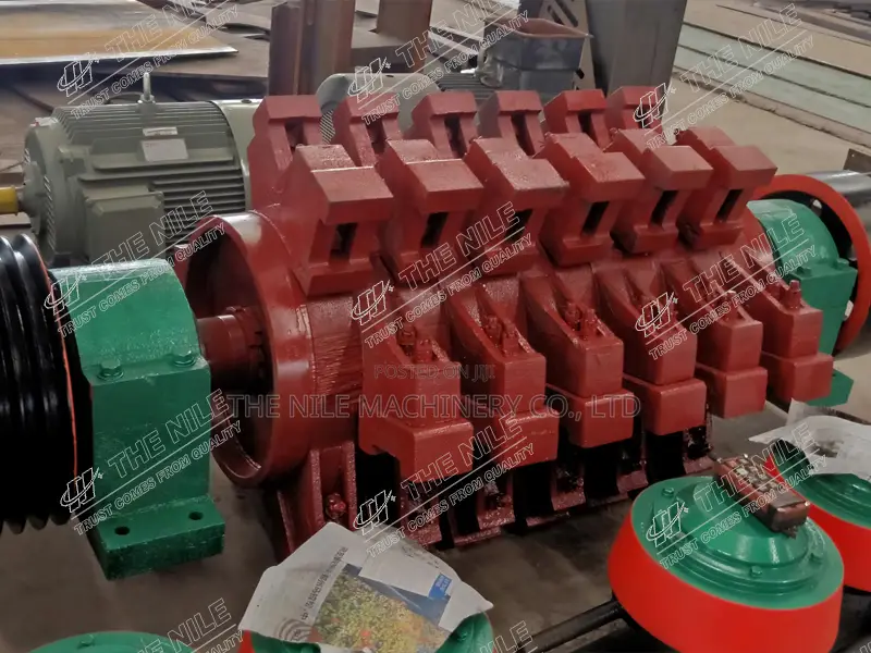 Factory Price PCX Hammer Fine Crusher Sand Making Machine
