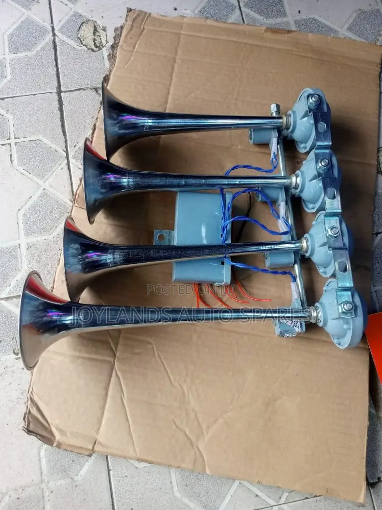 4 Pipes Paralila Horn.