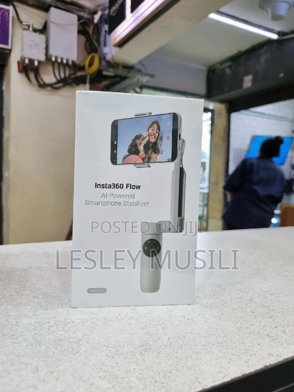 Insta 360 Flow Gimbal New