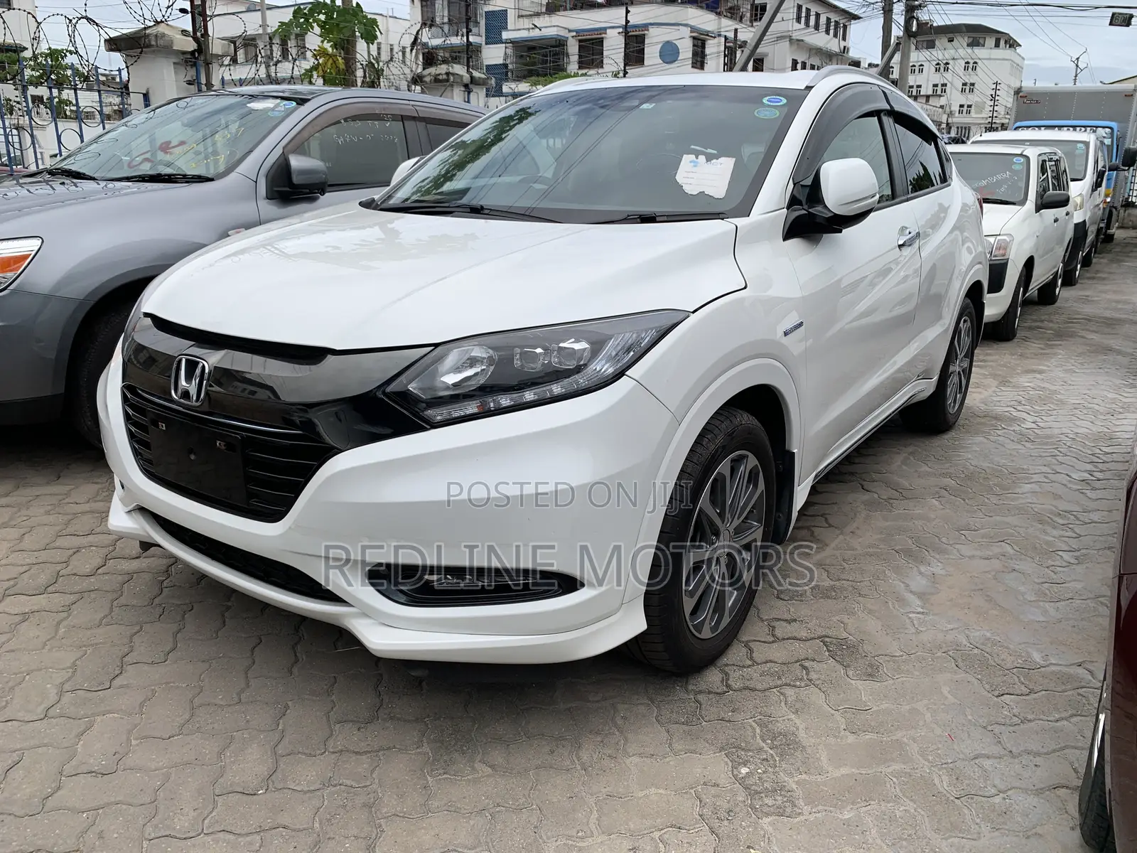 Honda Vezel 1.5 Hybrid 2WD 2017 White