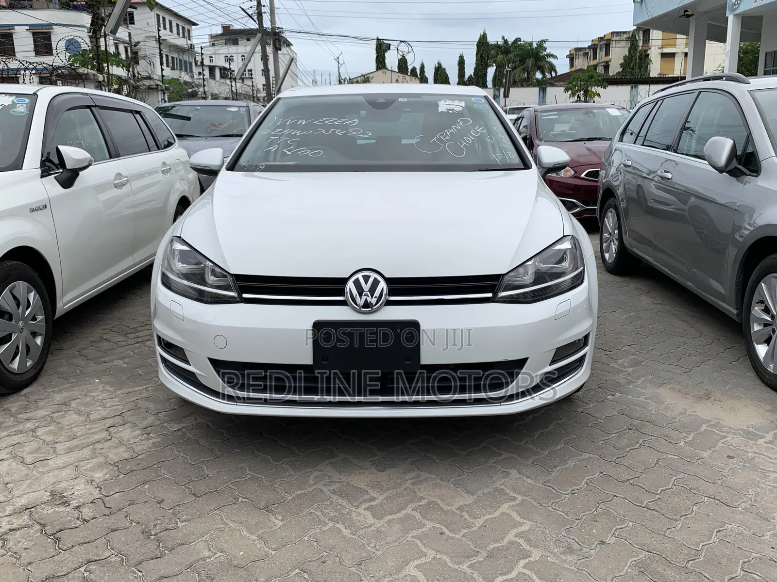 Volkswagen Golf 2017 White