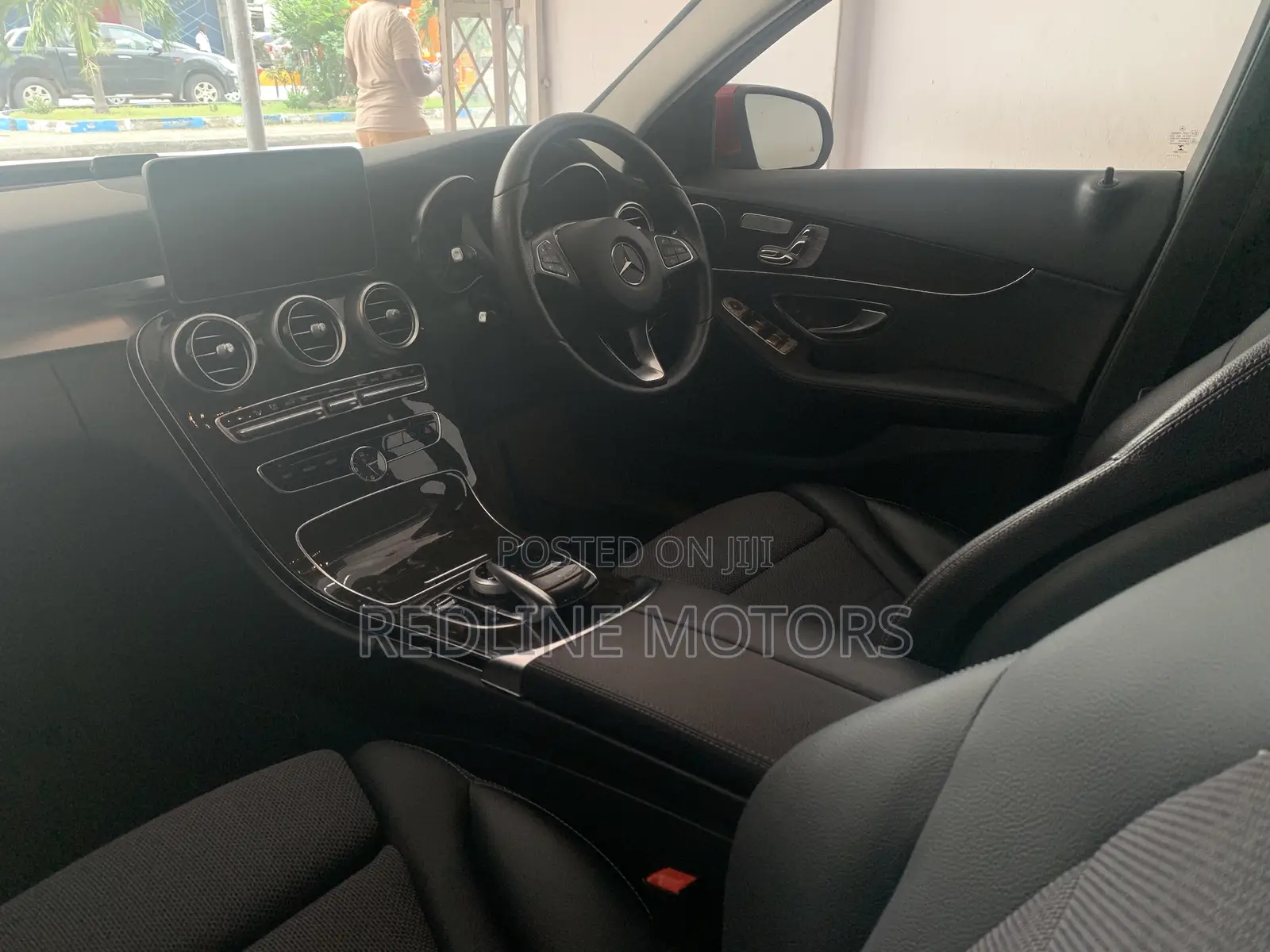 Mercedes-Benz C200 2017 Red