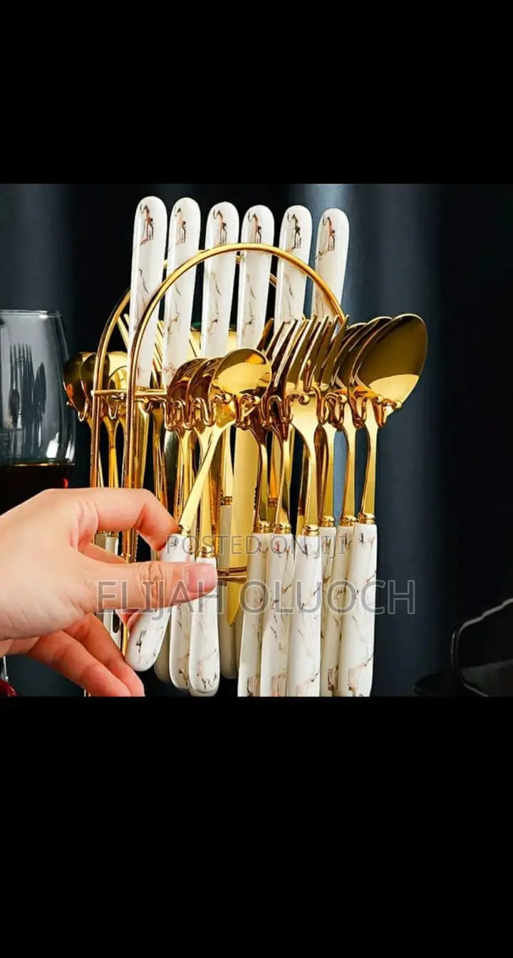 *24 Pc's High-Quality Cutlery Set With Stand