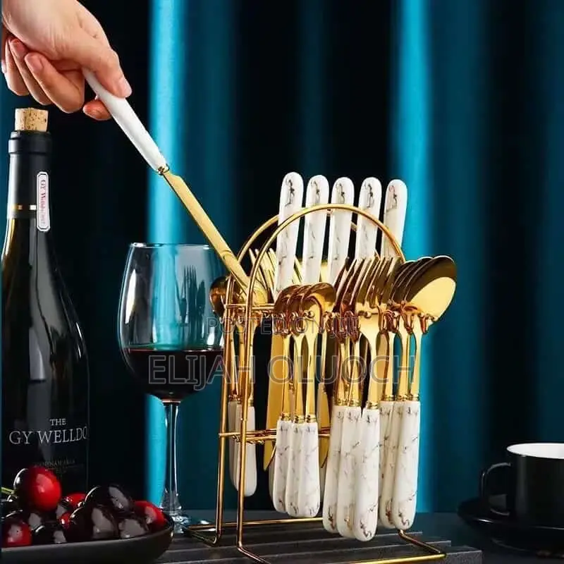 *24 Pc's High-Quality Cutlery Set With Stand