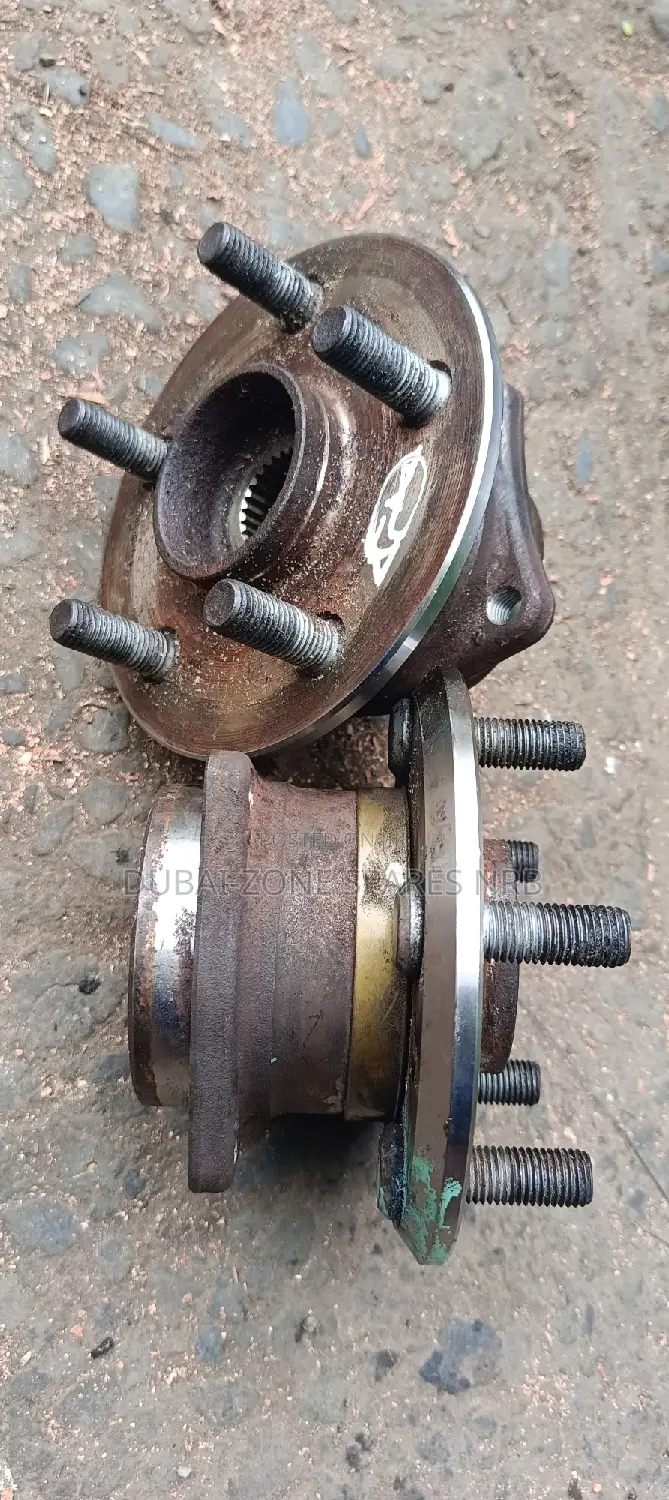 Exjapan Original Rear Hubs Toyota Nze,Fielder,Premio 240,260