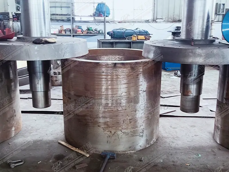 Smooth and Toothed 2 Two Double Roller Crusher in Kenya