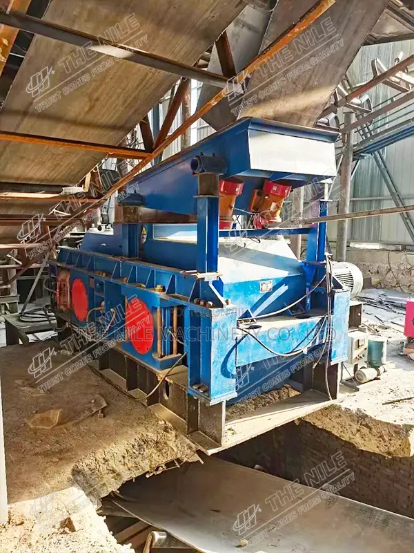 2PGC 750x600 Double Tooth Roller Crushing Equipment for Coal