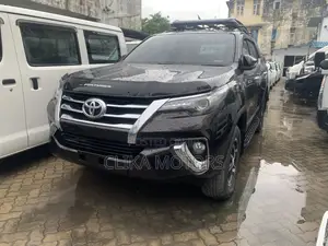 Toyota Fortuner 2016 Matt Black
