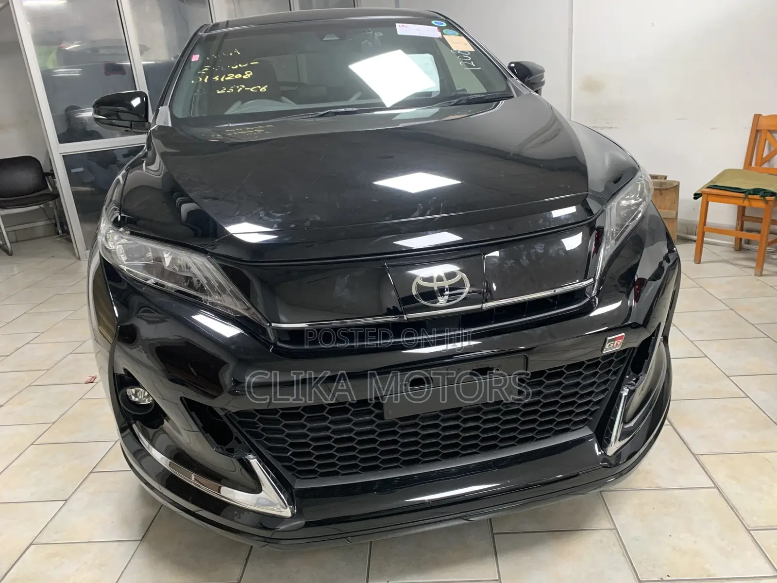 Toyota Harrier 2.0 4WD 2017 Matt Black