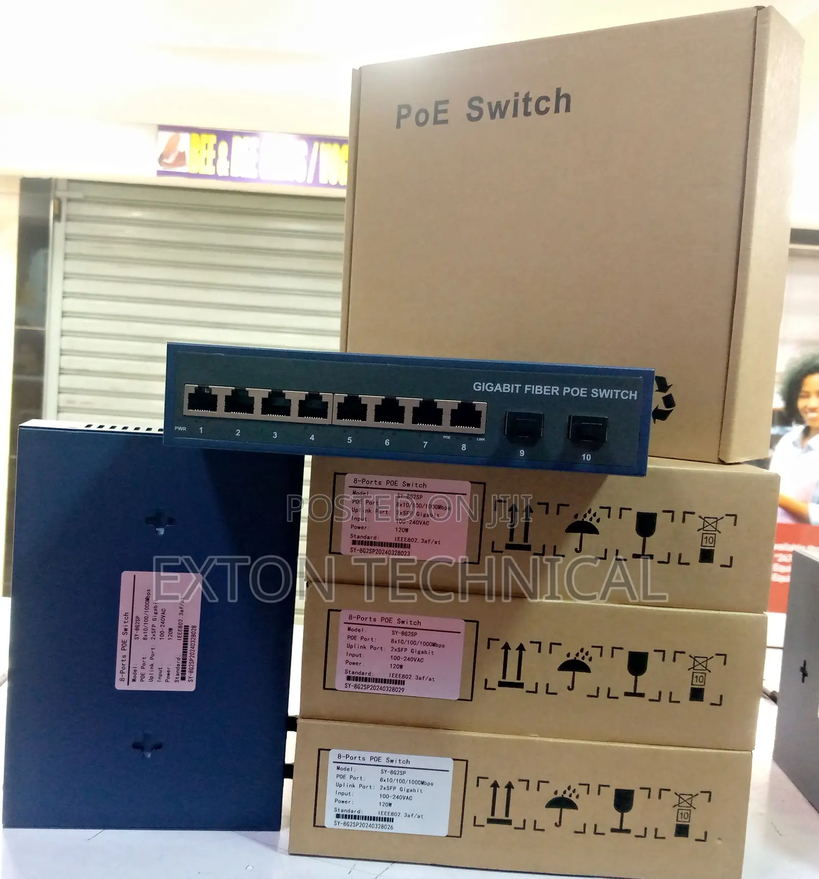 8 Port Giga Poe Switch 120w Power With 2 Fibre Port 1000mbps