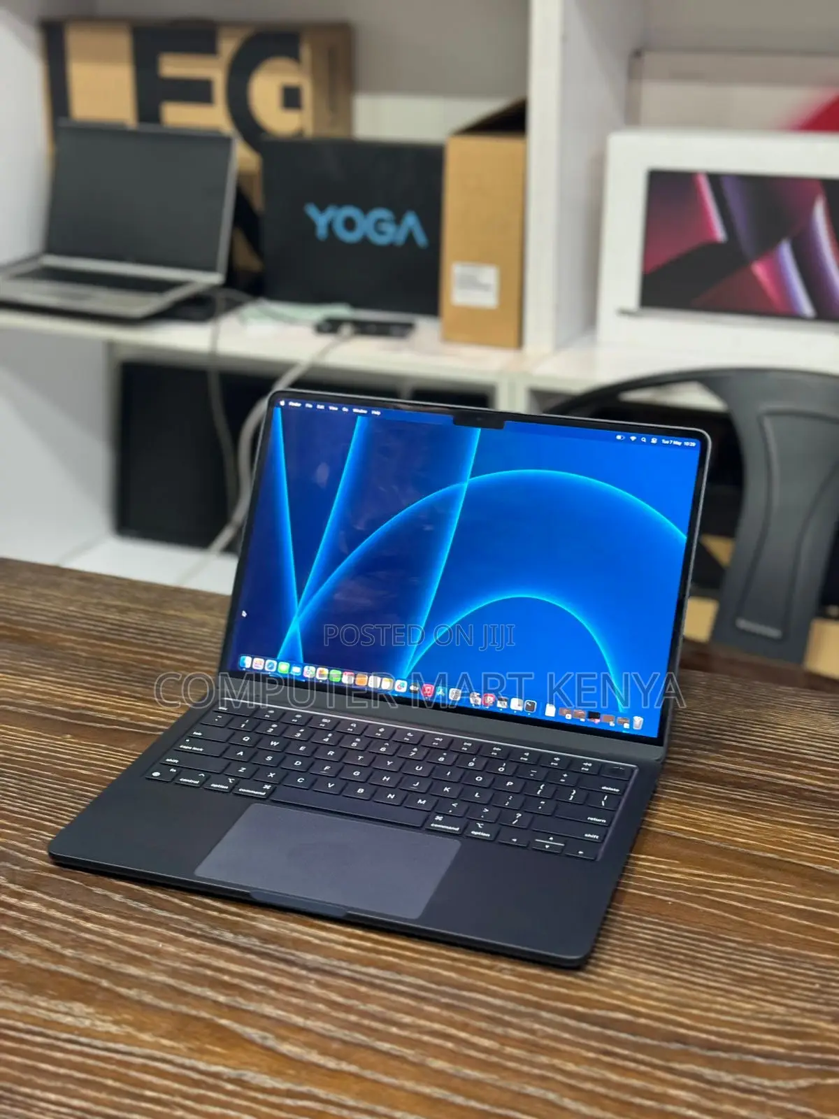 Laptop Apple MacBook Air 2022 M2 8GB Apple M2 SSD 256GB