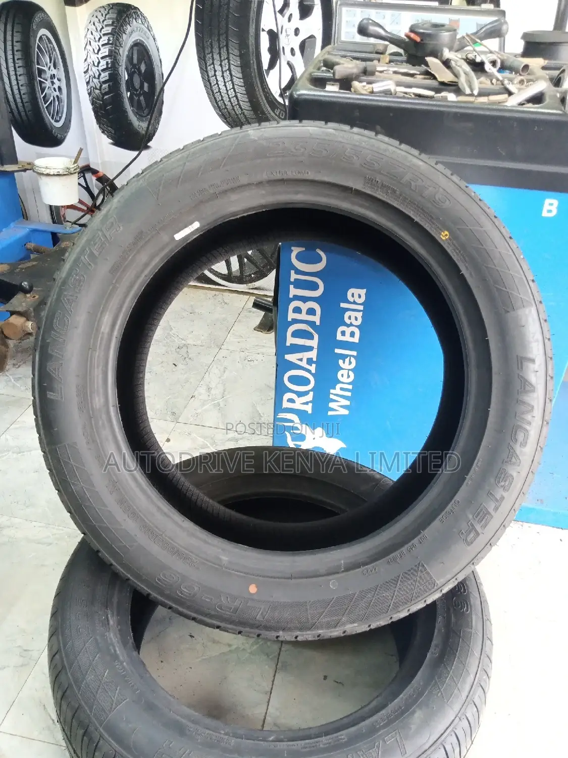 235/55r19 Lancaster Tyre