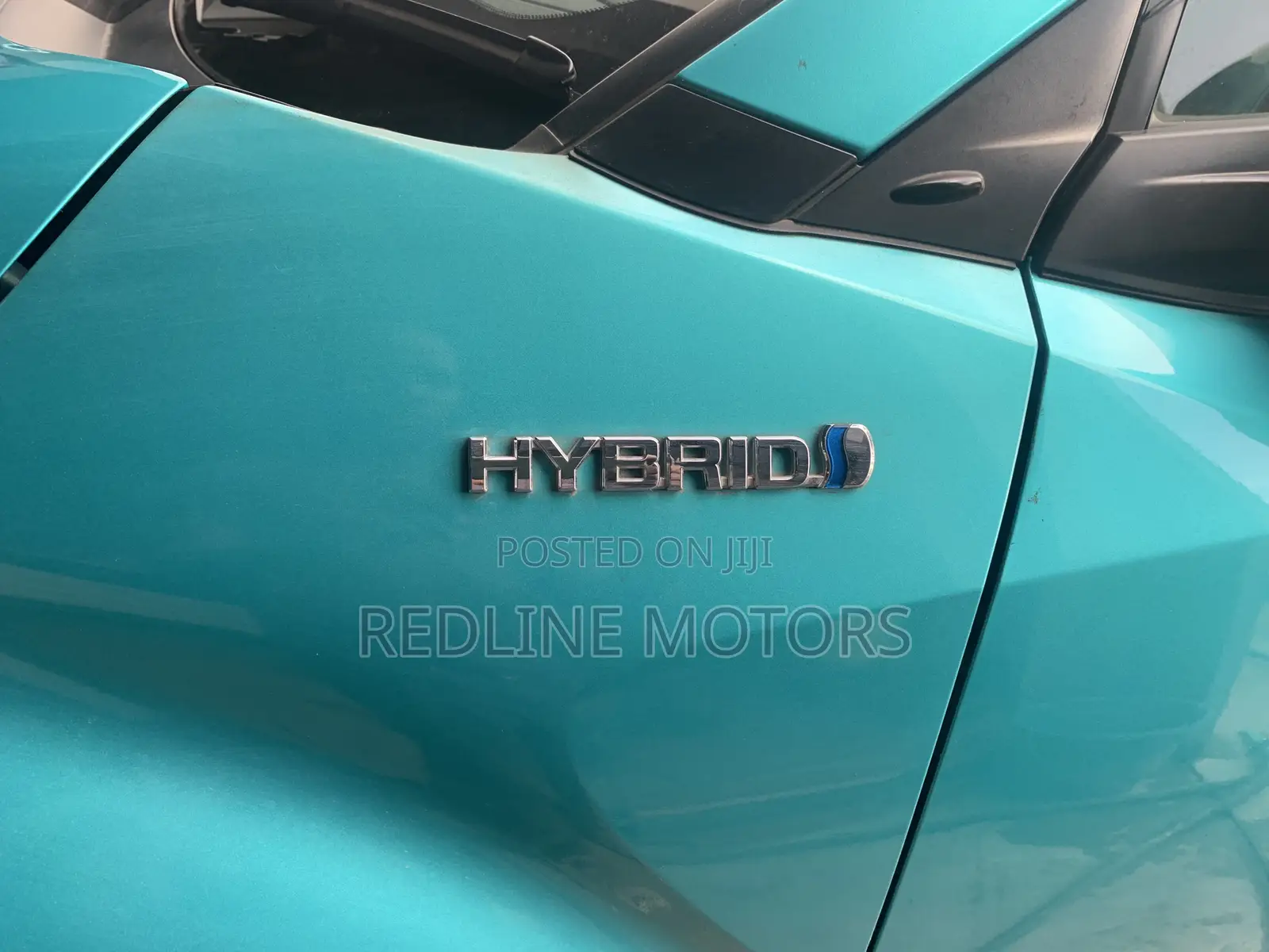 Toyota C-HR 2017 Green