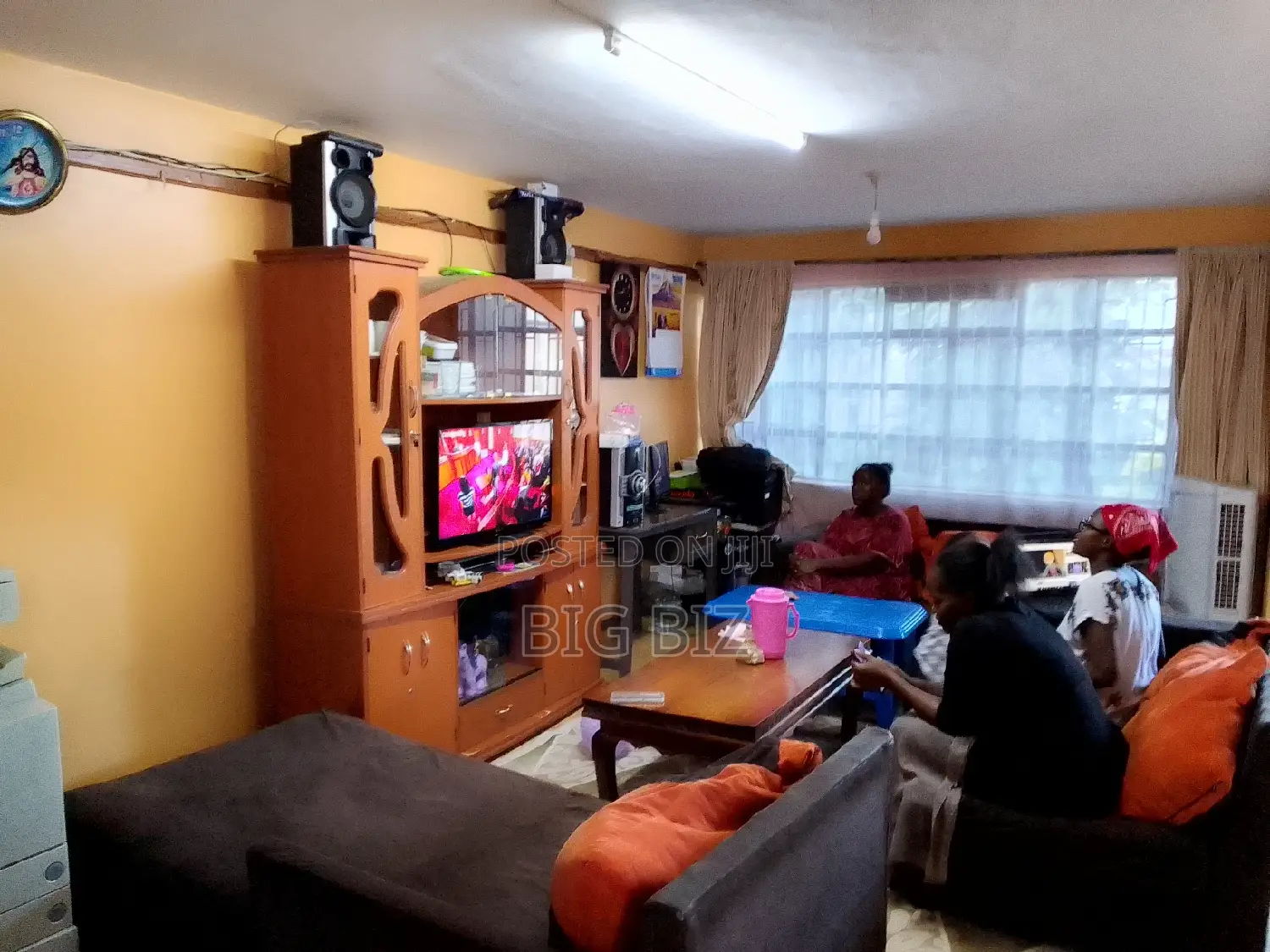 3bdrm Maisonette in Best Deal 3Br+Sq, Donholm for sale