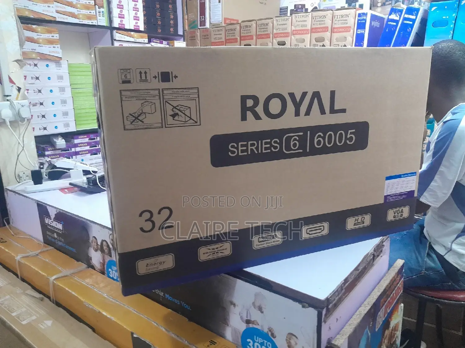 Royal 32 Inch Digital TV With Inbuilt Decorder