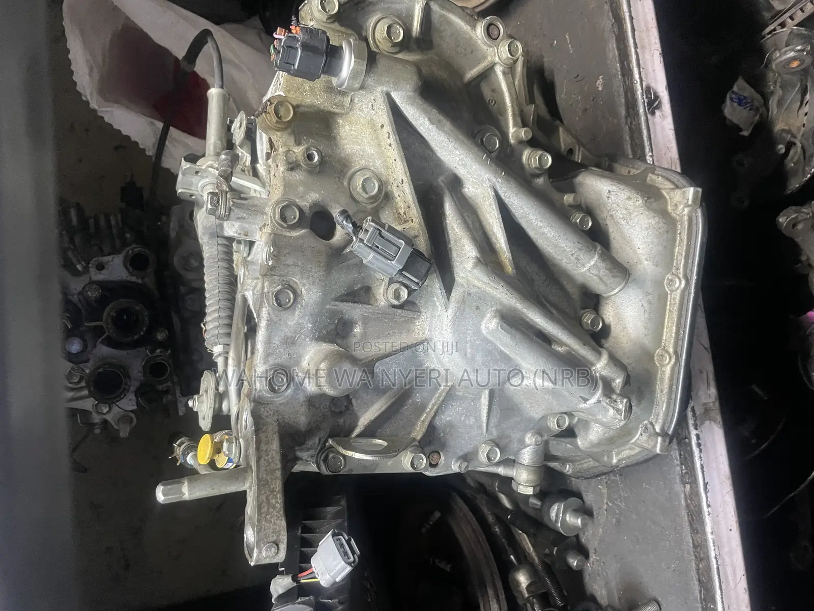 Gearbox and Slim Engine for Kf (Dihatsu Mira)