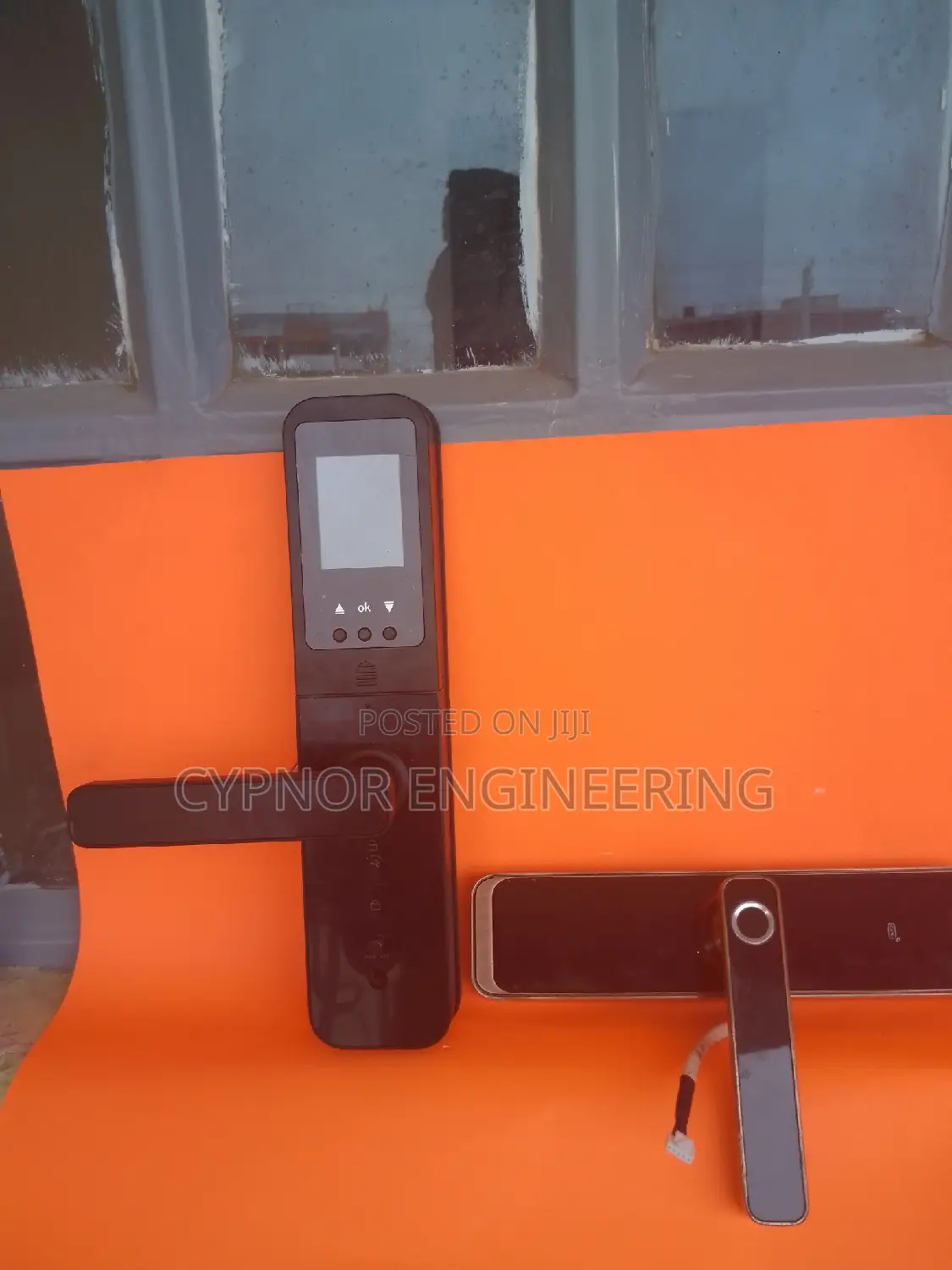 Elegant Home Access Control Mobile App Smart Biometric Lock