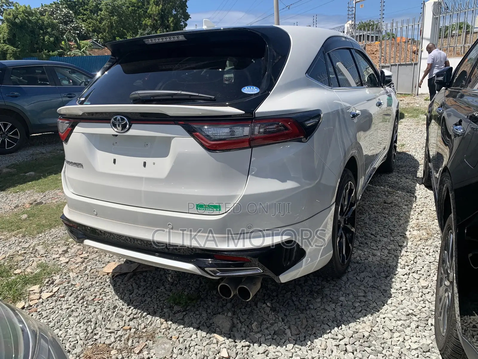 Toyota Harrier 2.0 4WD 2017 White