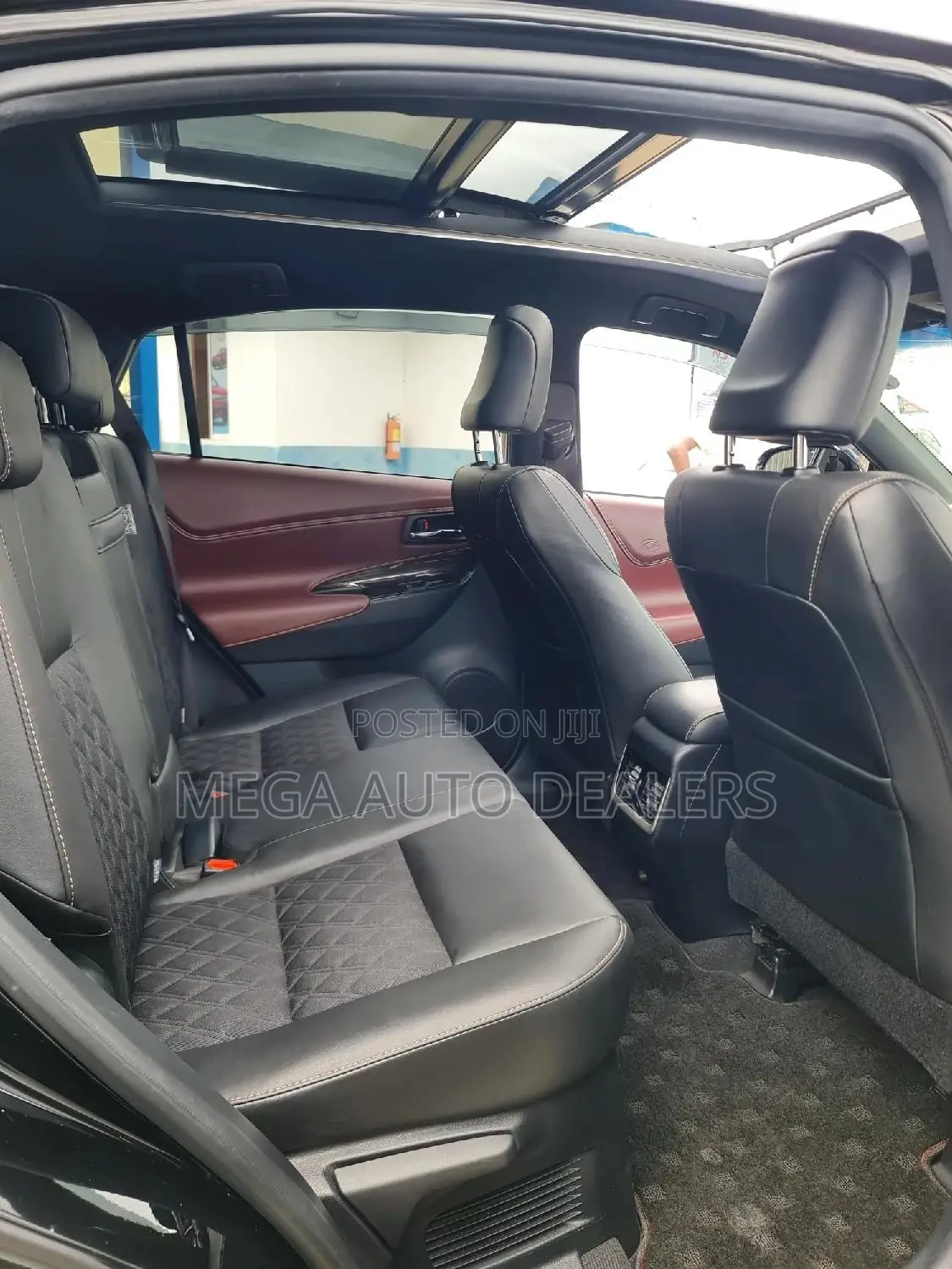 Toyota Harrier 2018 Black
