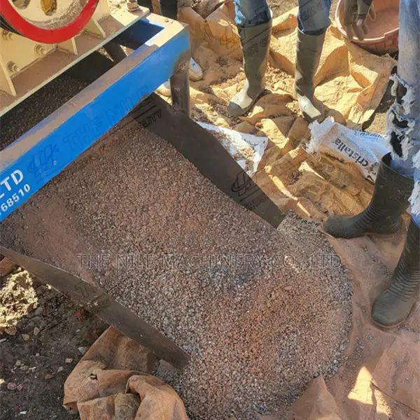 Diesel Engine Limestone Coal Hammer Crusher Salt Rock Stone