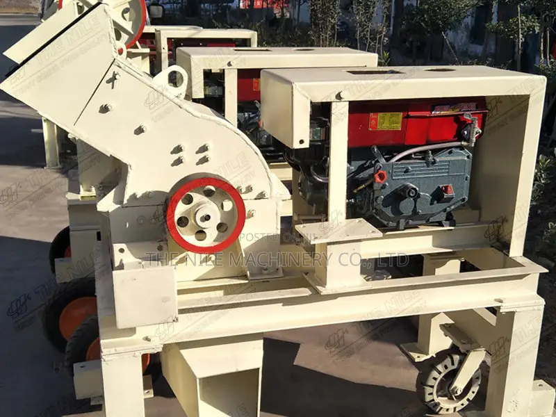 Customized Hammer Crusher With Diesel Engine or 11 Kw Motor