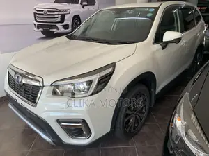 2018 Subaru Forester 2.5i AWD - White, Premium Edition