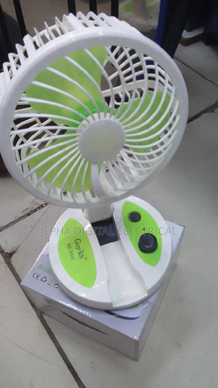 Table Fan /Folding Fan