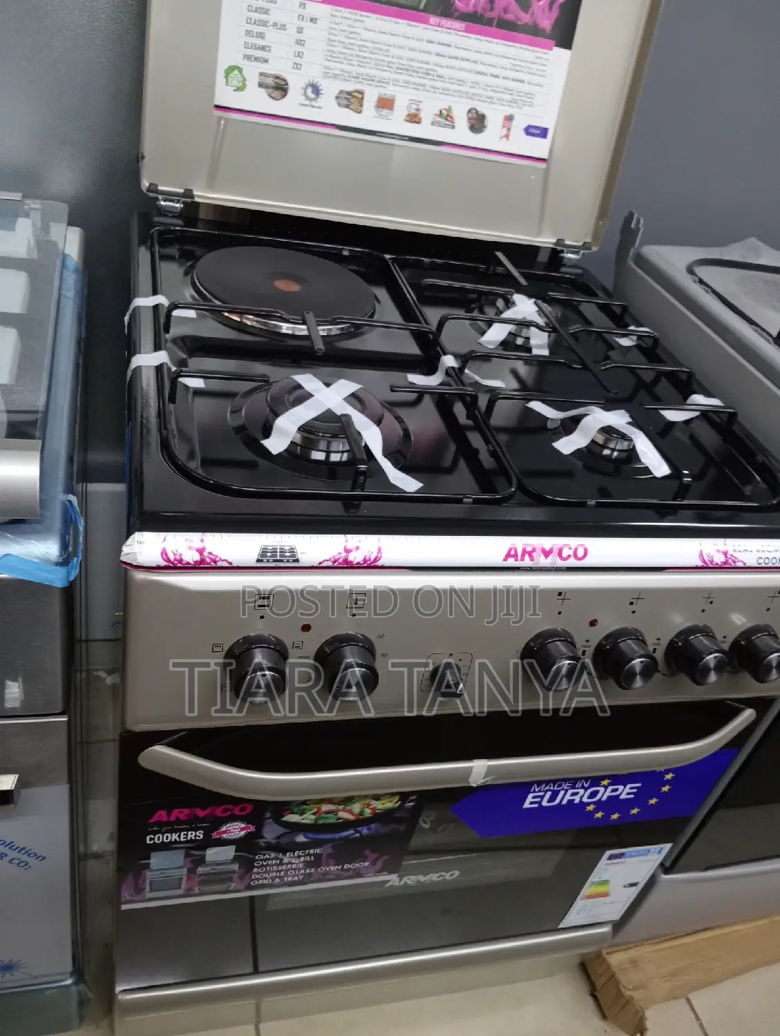 Armco 60 by 60 3gas and 1 Electric Cooker