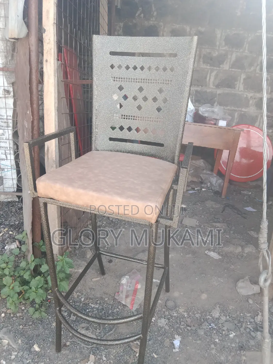 Restaurants and Bar High Chairs