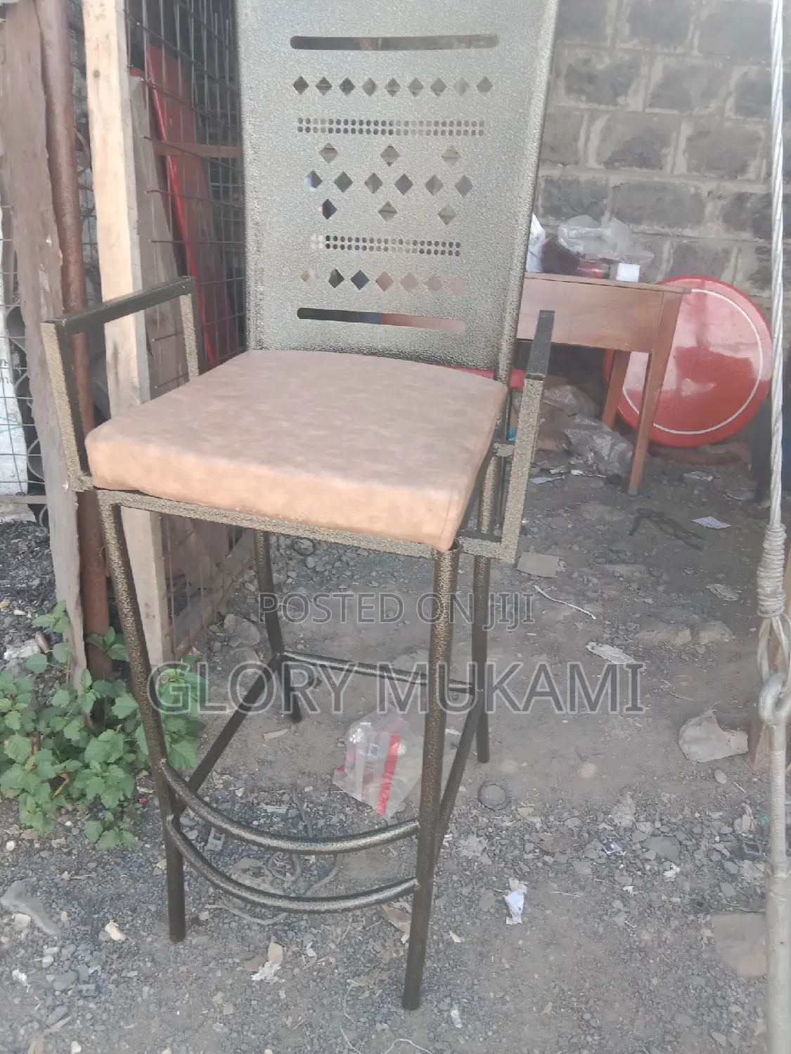 Restaurants and Bar High Chairs