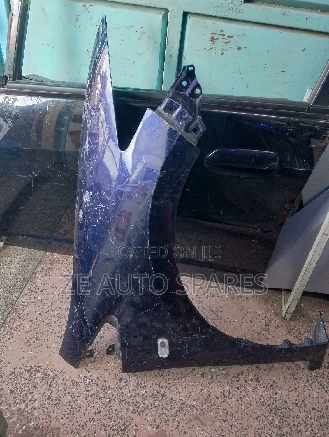 Honda Insight 2012 Fender Available