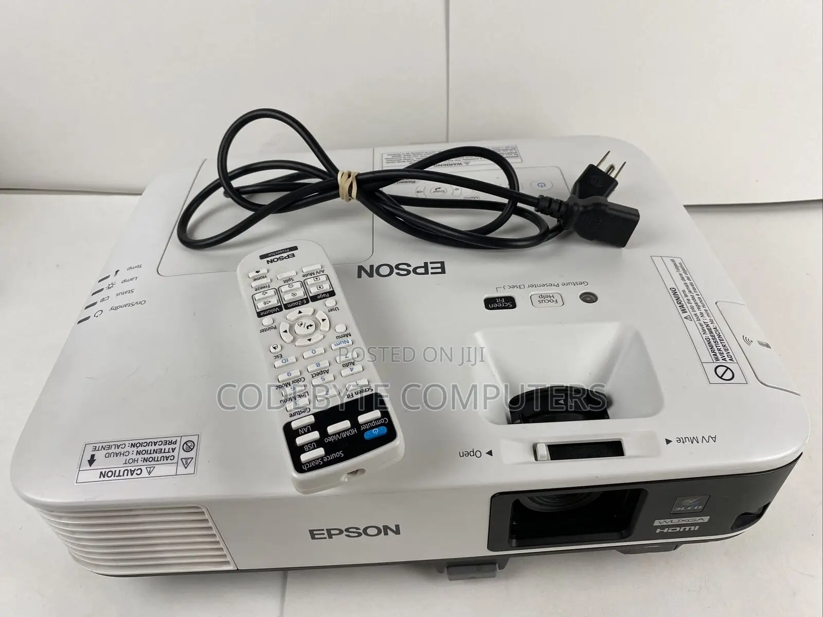 Epson Eb-2250u Projector//Epson Eb-2250u Projector