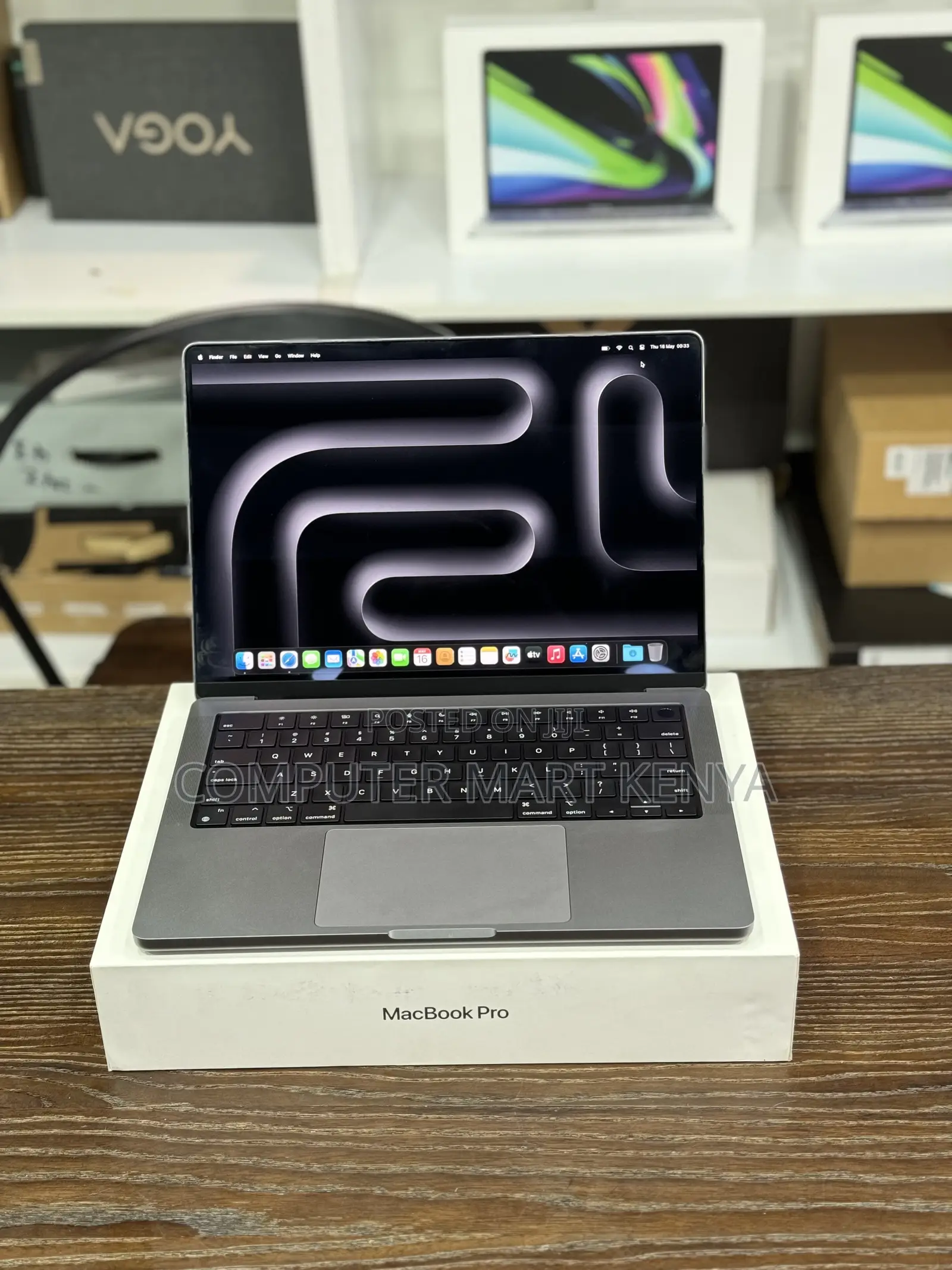 Laptop Apple MacBook Pro 64GB Apple M1 SSD 2T
