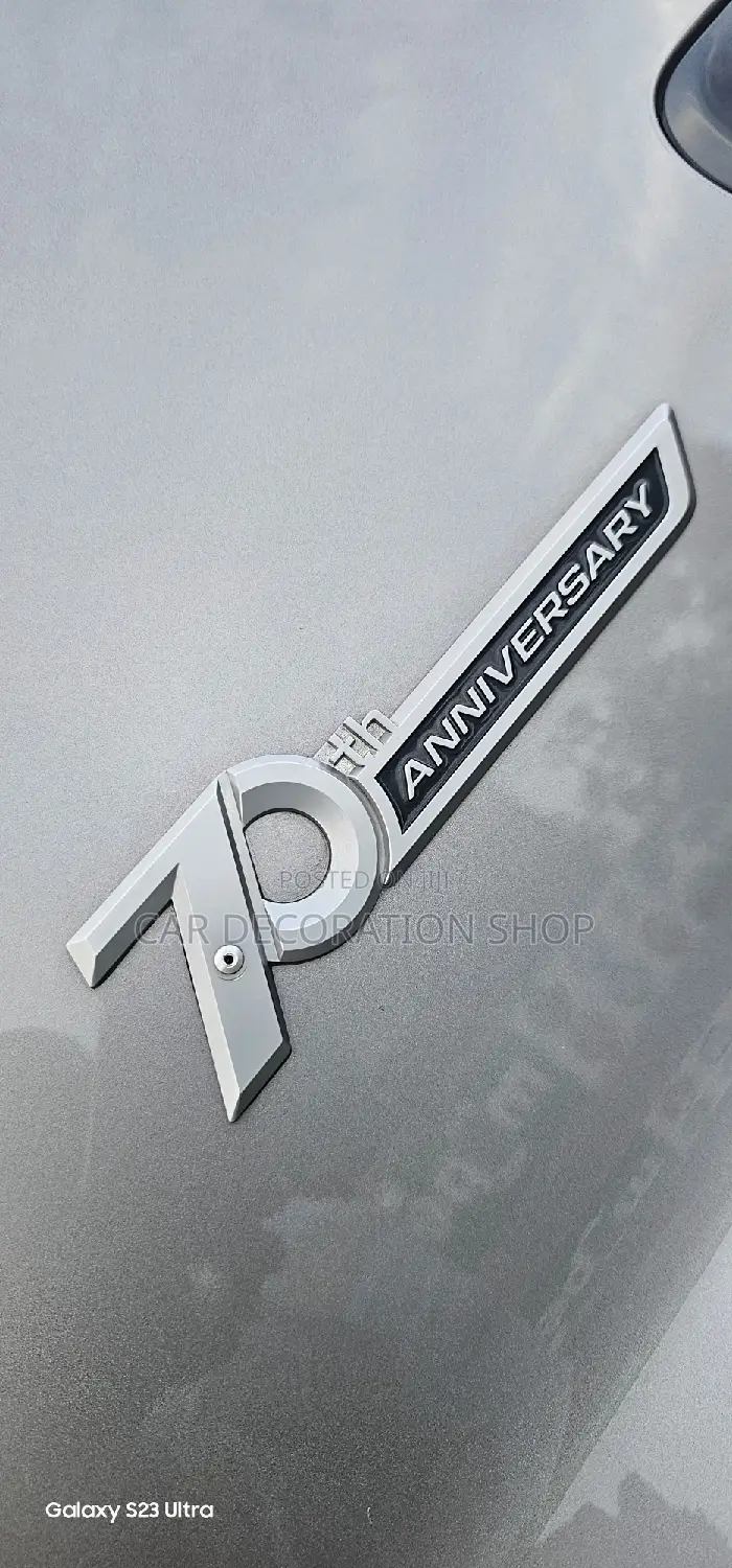 Chrome 70th Anniversary Badge for Prados