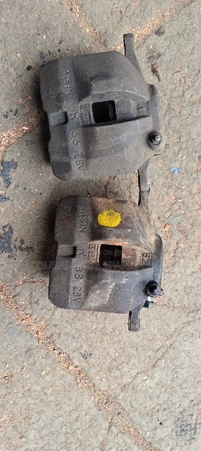 Toyota 7L Hiace Front Calipers Now Available.